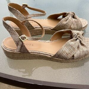 TALBOTS Pamela Knot Linen EspadrilleSandals Size 9 Beige Wedge